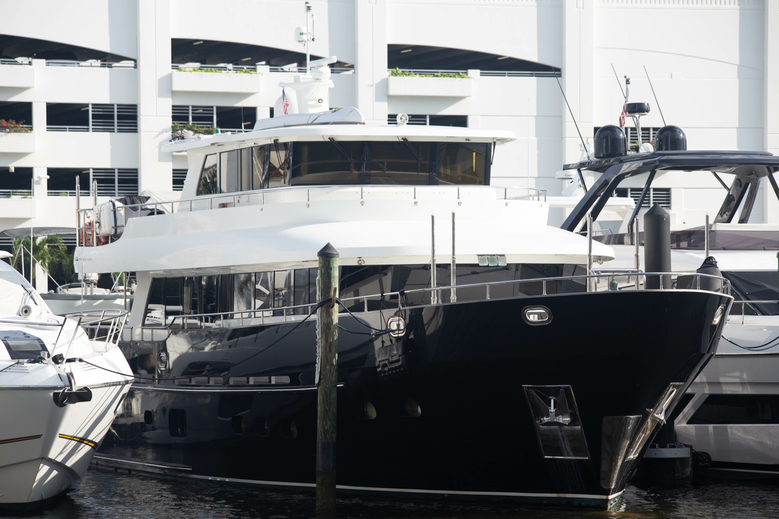 2014 Fifth Ocean Yachts Displacement Explorer