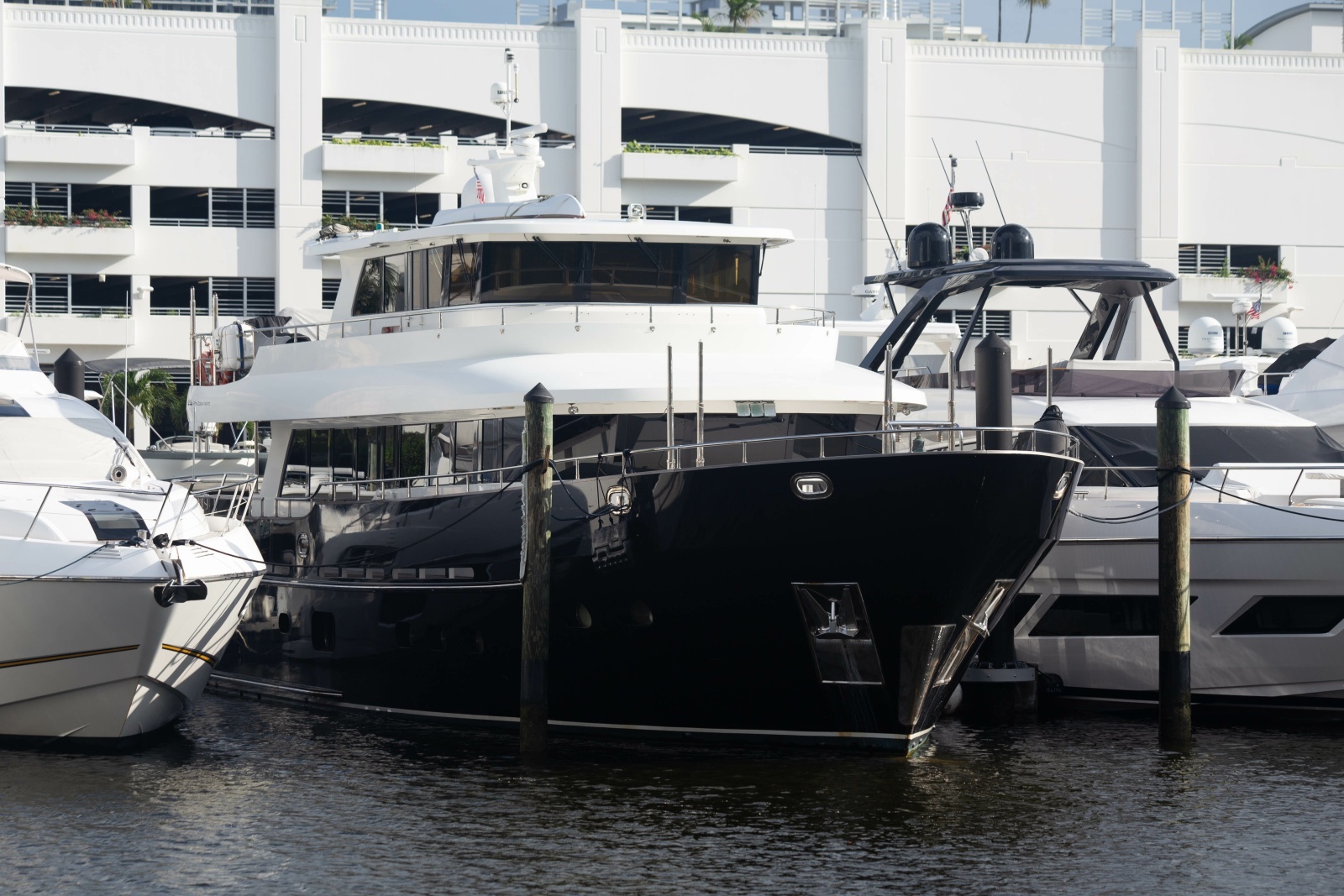 2014 Fifth Ocean Yachts Displacement Explorer