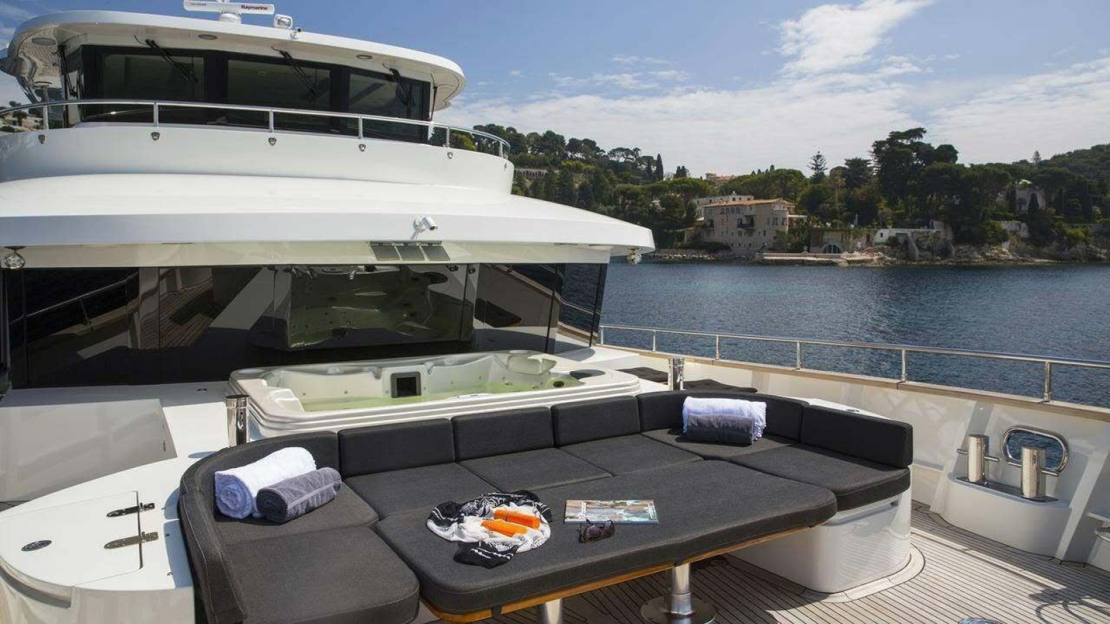 2014 Fifth Ocean Yachts Displacement Explorer