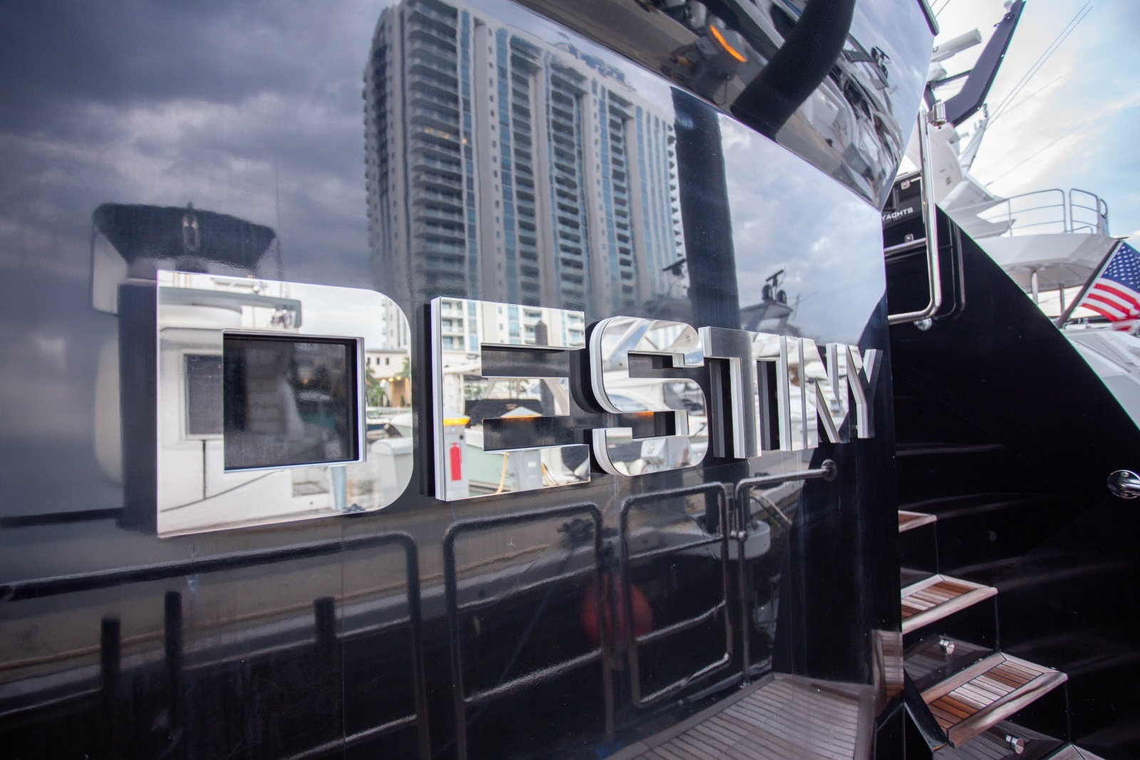 2014 Fifth Ocean Yachts Displacement Explorer