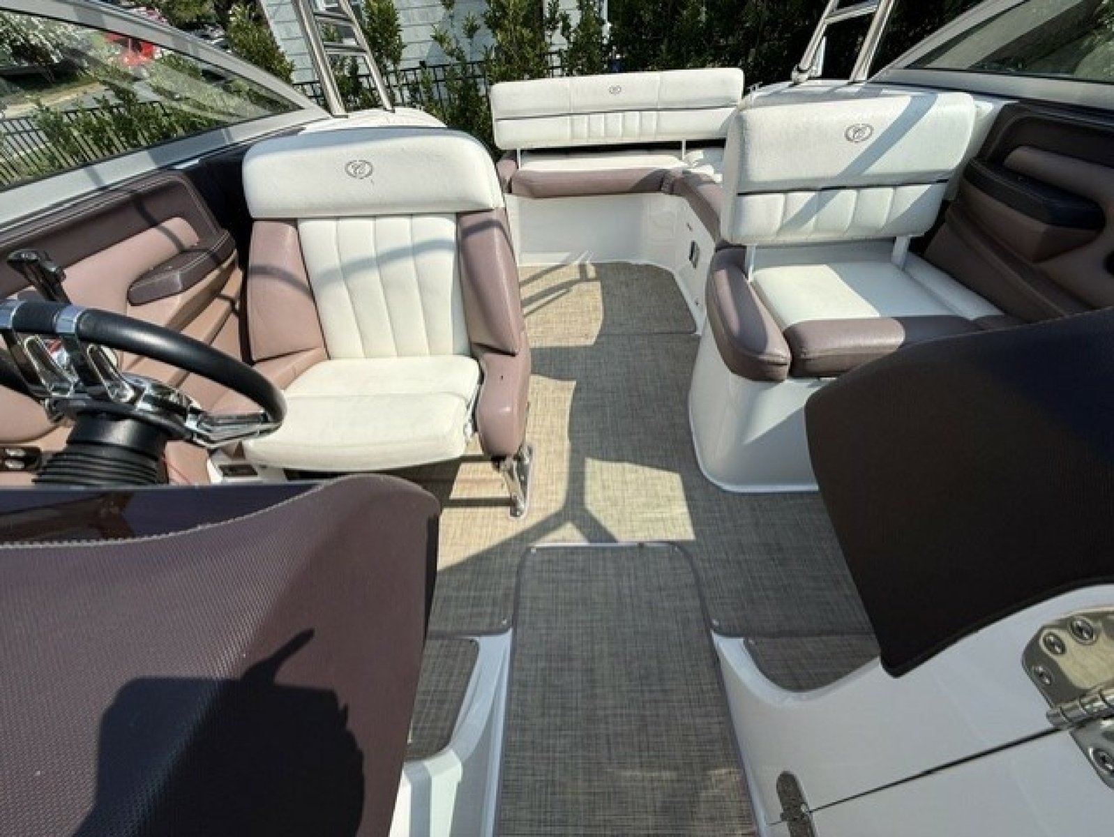 27ft Cobalt Yacht For Sale