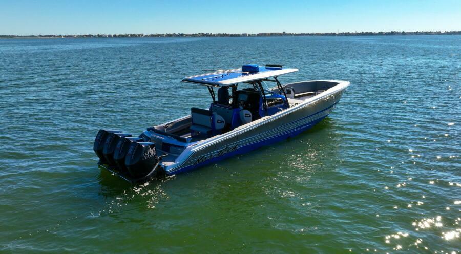 2024 Nor-Tech 390 Sport Center Console