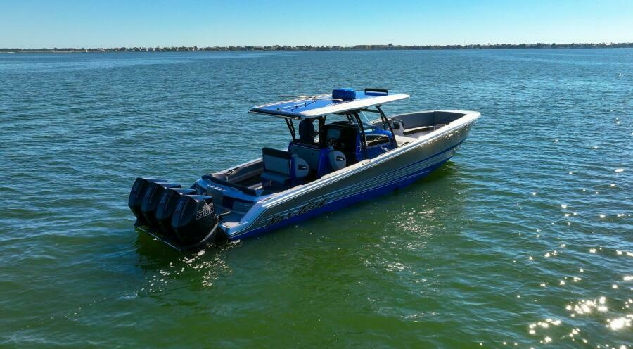 2024 Nor-Tech 390 Sport Center Console