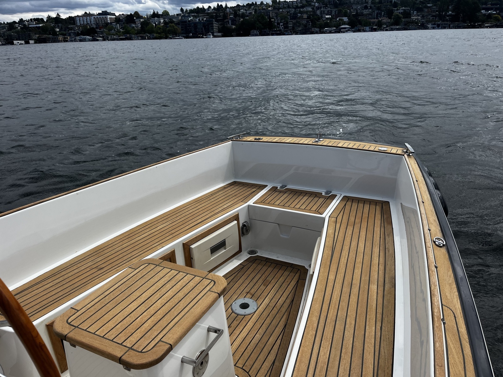 2013 AdmiralsTender C28