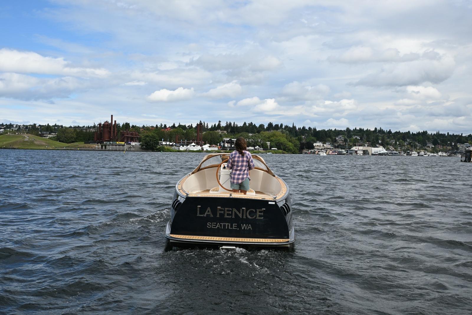 2013 AdmiralsTender C28