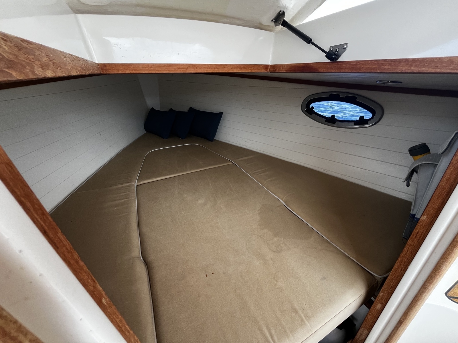 2013 AdmiralsTender C28