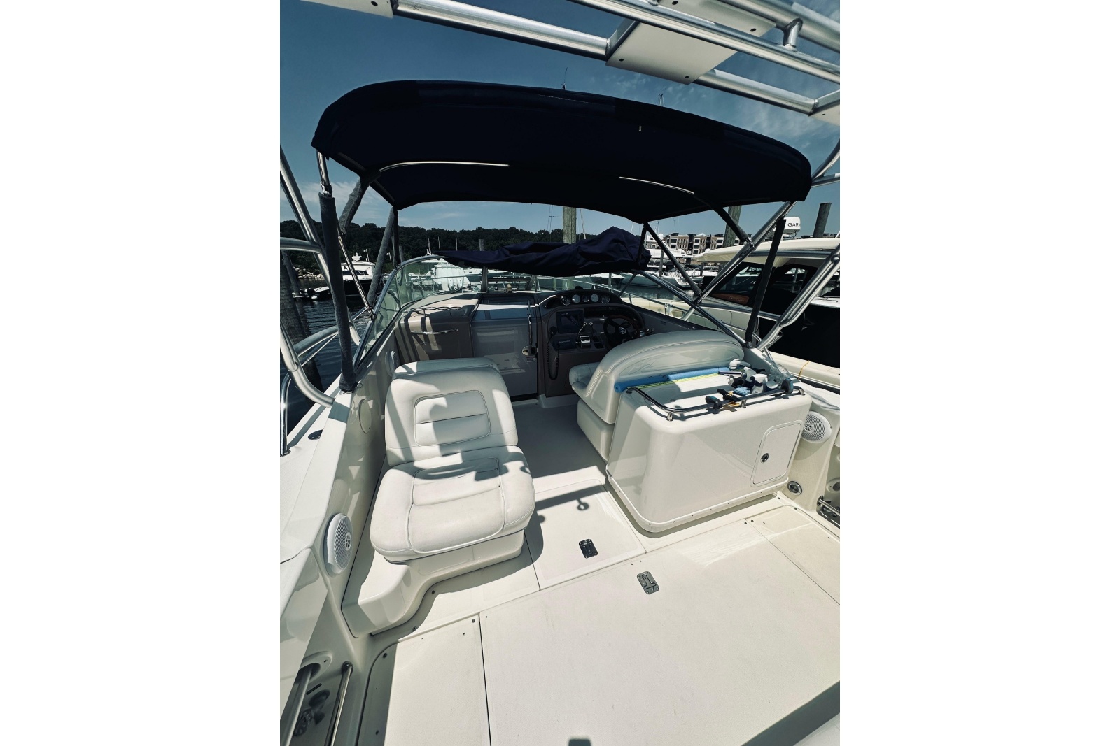 2005 Sea Ray 29 Amberjack