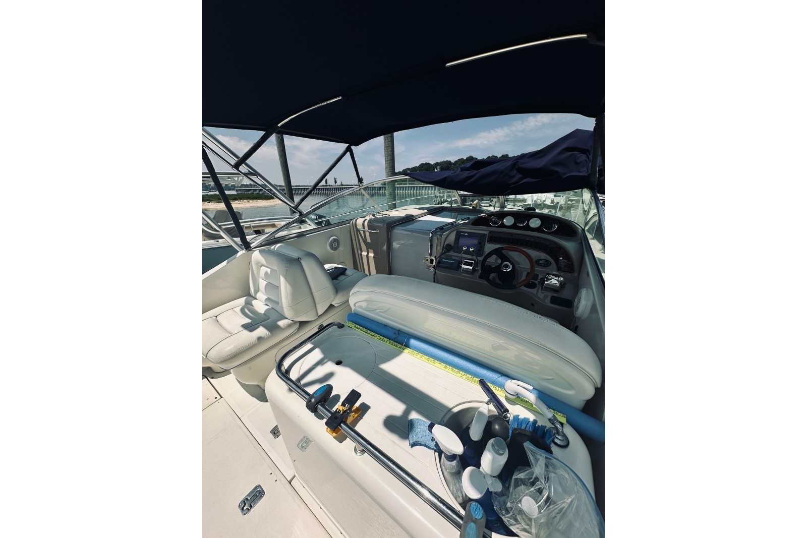 2005 Sea Ray 29 Amberjack