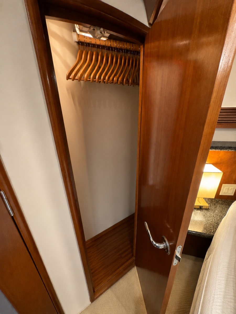 1999 Carver 450 Voyager Pilothouse