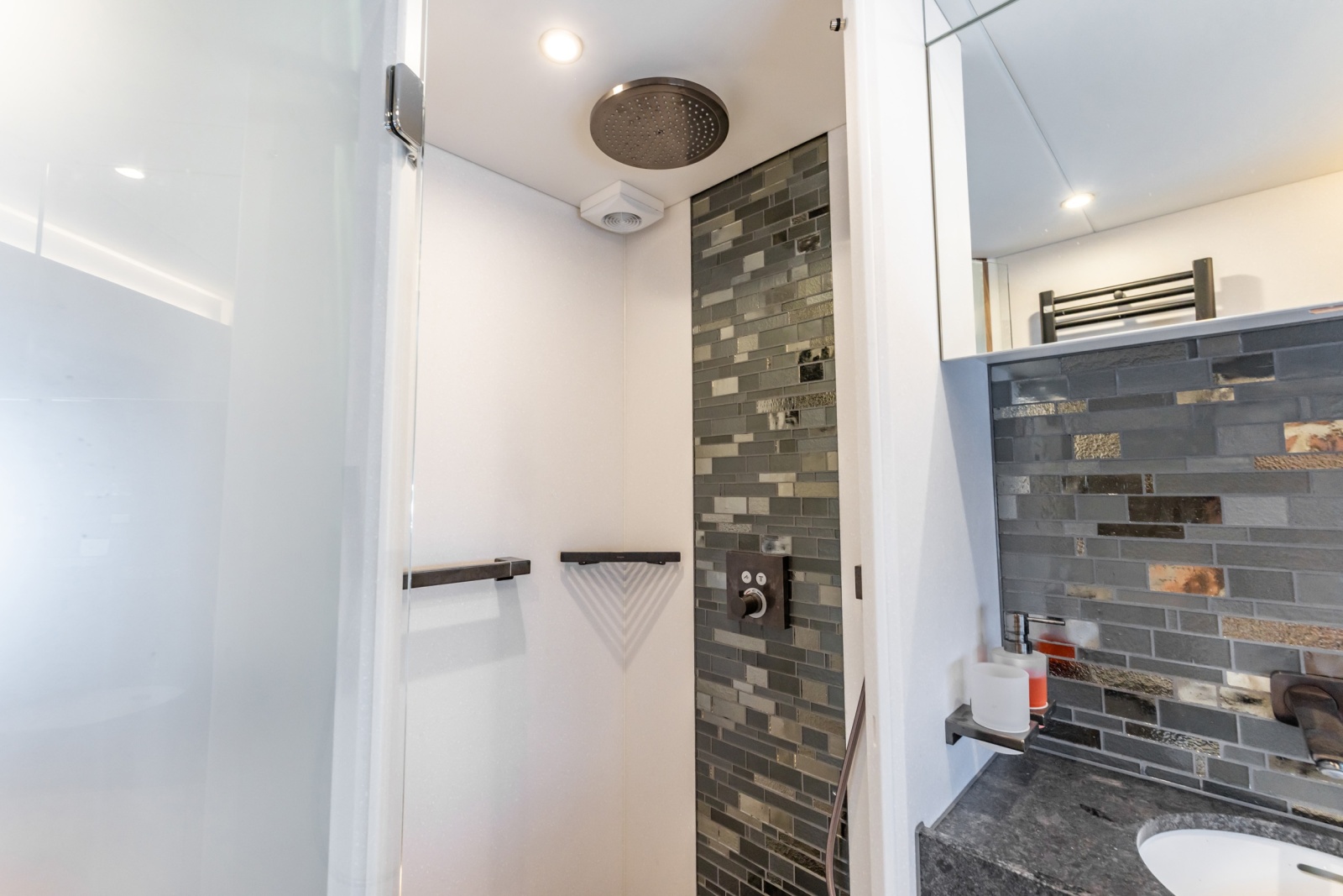 Steeler 72 TWO BUBBLES - Interior
