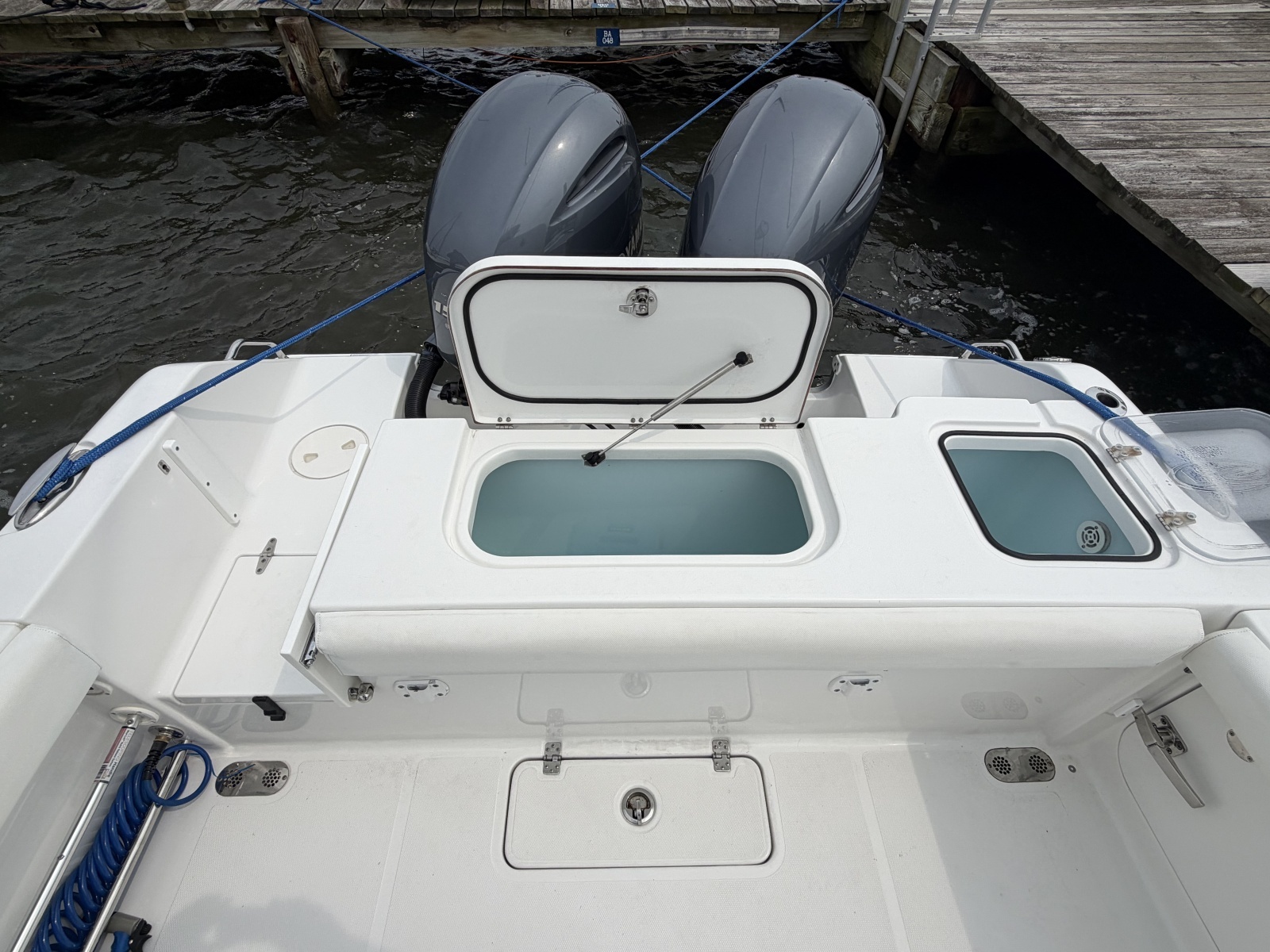 2016 Sea Hunt Gamefish 25