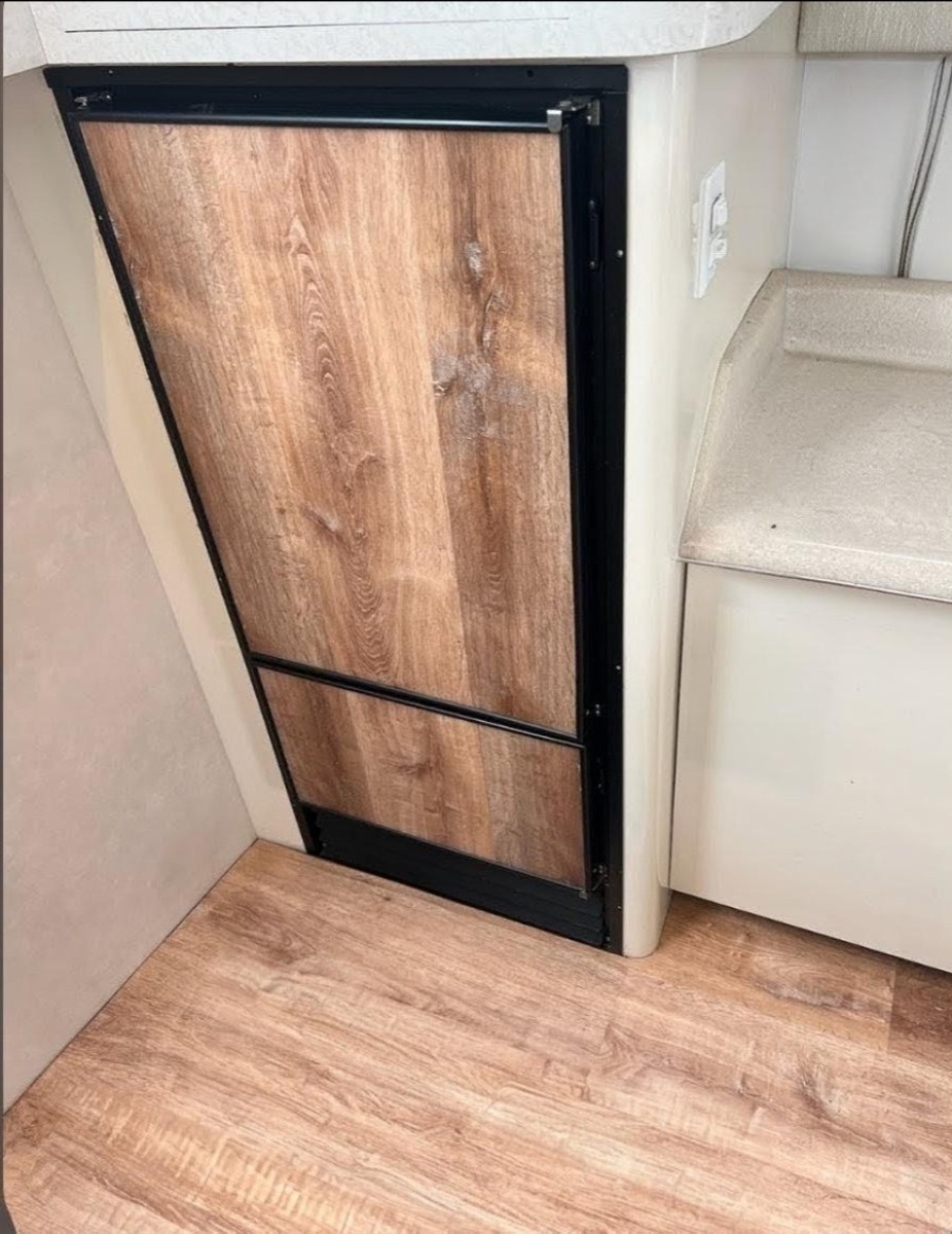 1998 Sea Ray 400 Sedan Bridge