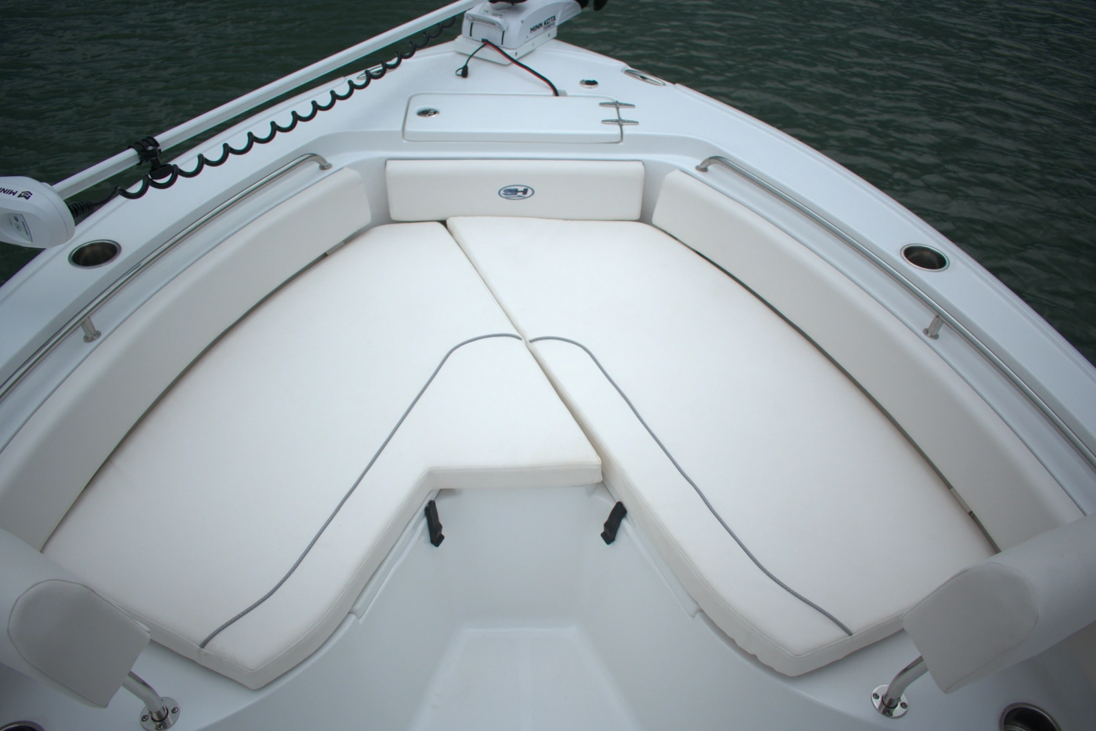 2023 Sea Hunt Ultra 234