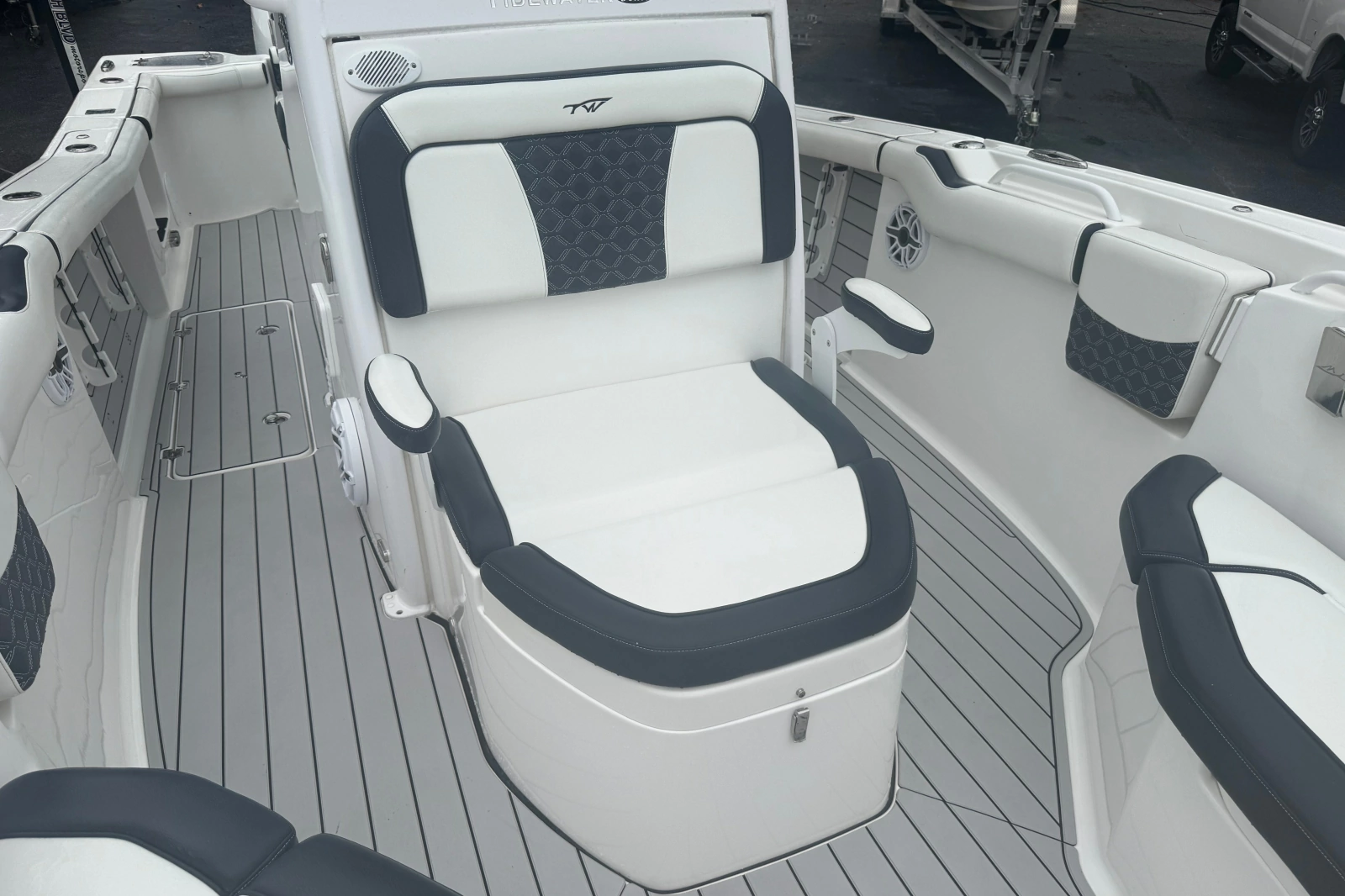 2021 Tidewater 256 CC Adventure