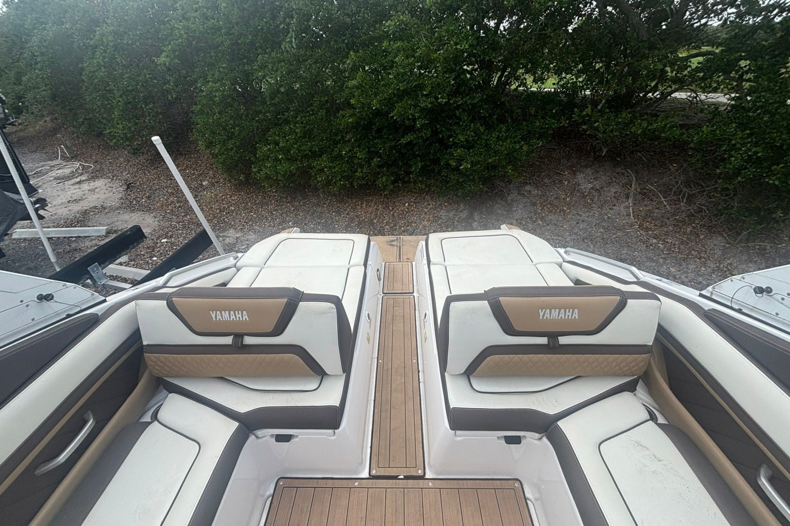 2021 Yamaha Boats 275SE