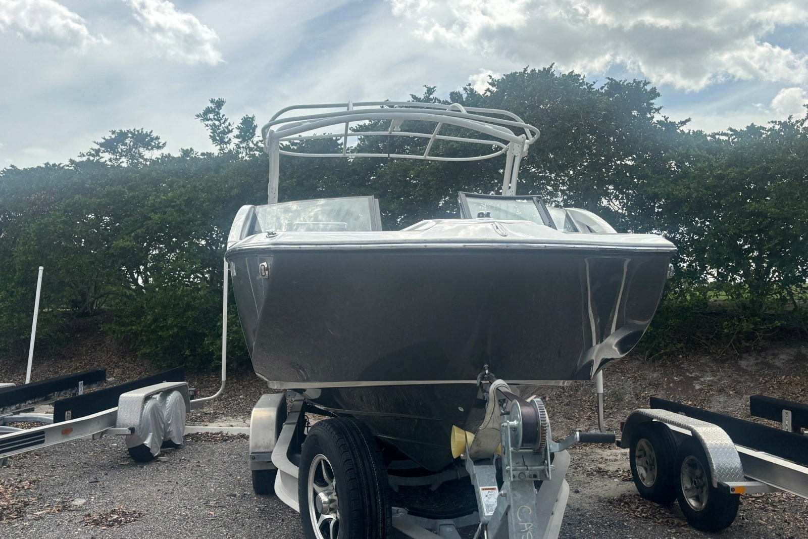 2021 Yamaha Boats 275SE