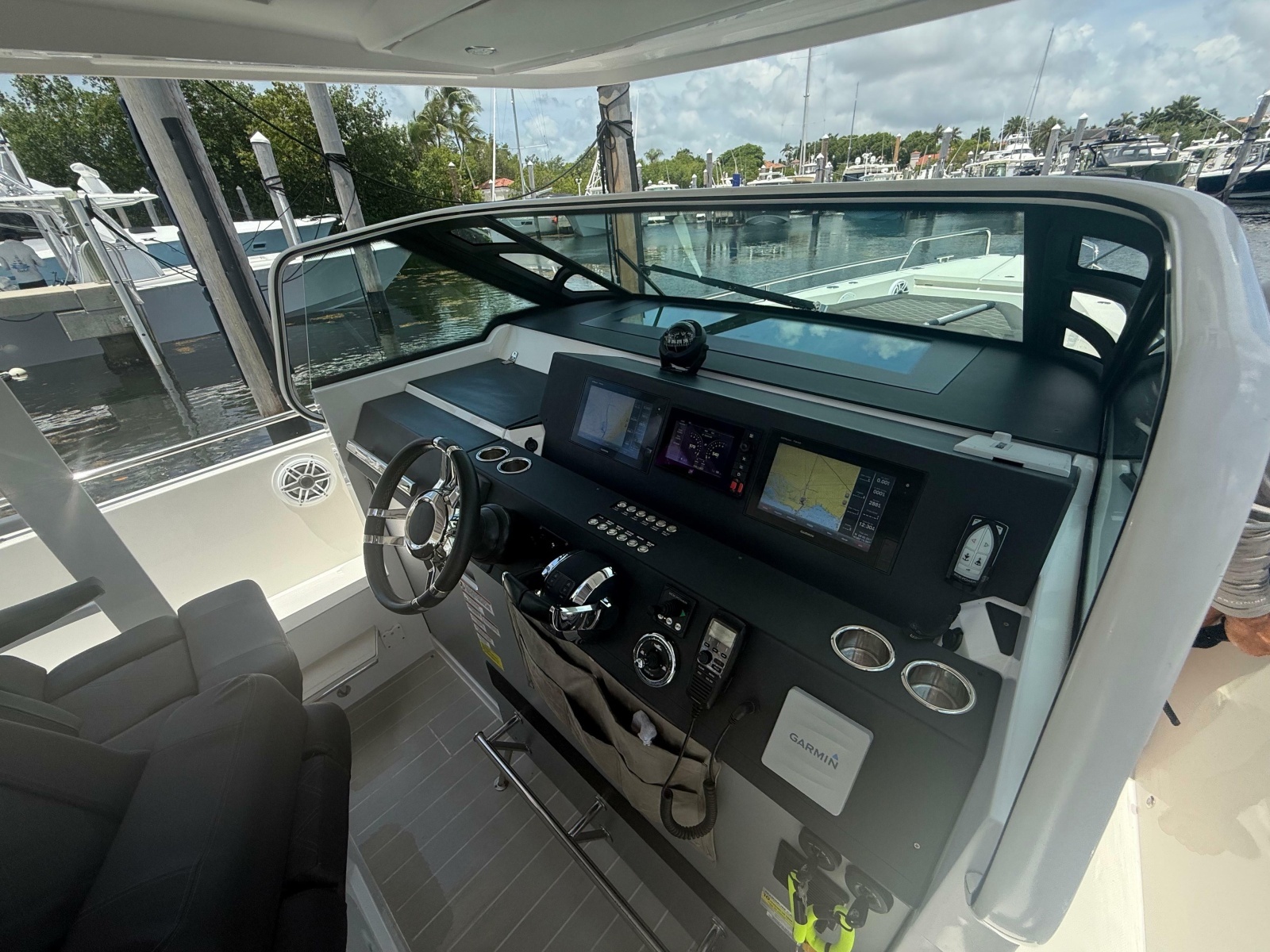 T T Astonish 37ft Axopar Yacht For Sale