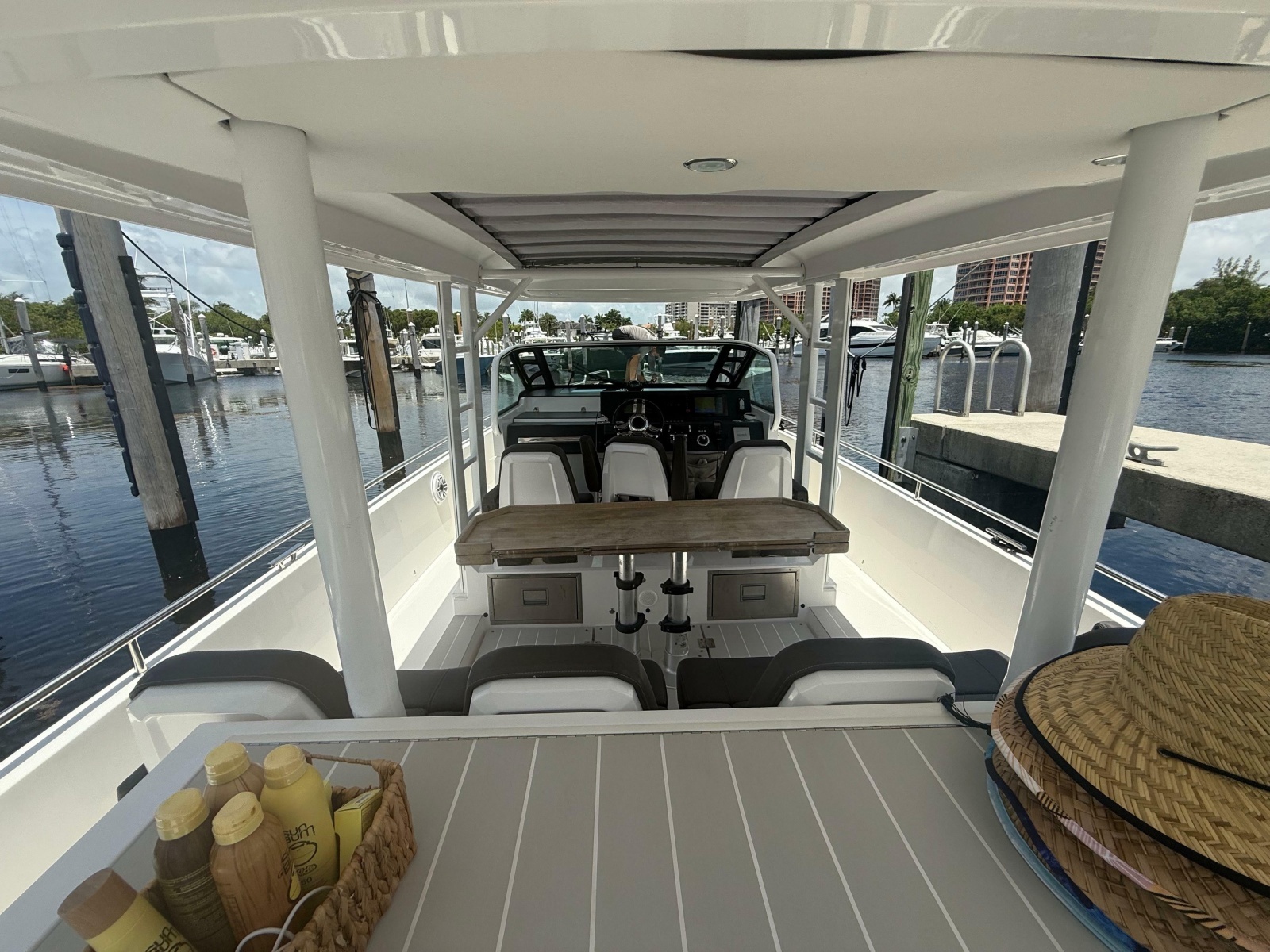 T T Astonish 37ft Axopar Yacht For Sale