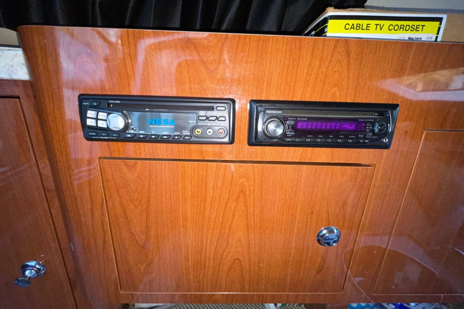 2008 Regal 3060 Window Express