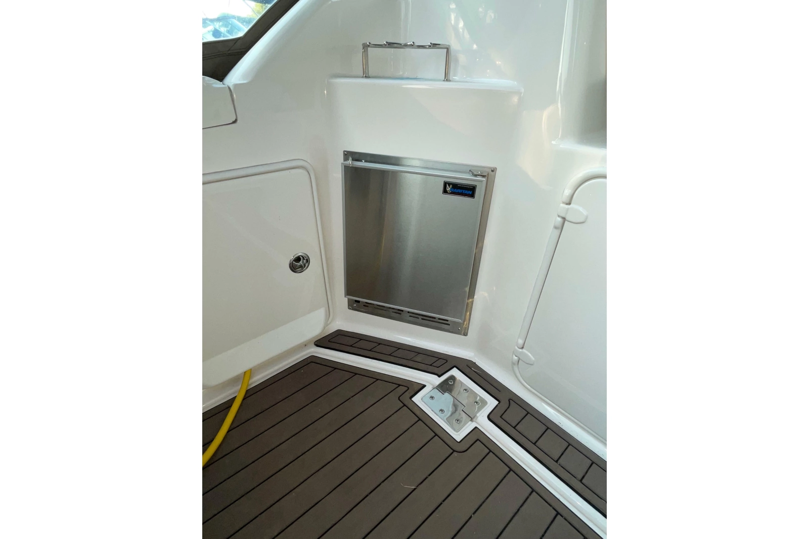 2008 Regal 3060 Window Express