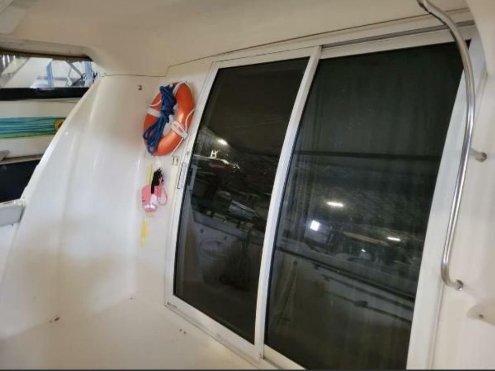 2004 Silverton 410 Sport Bridge