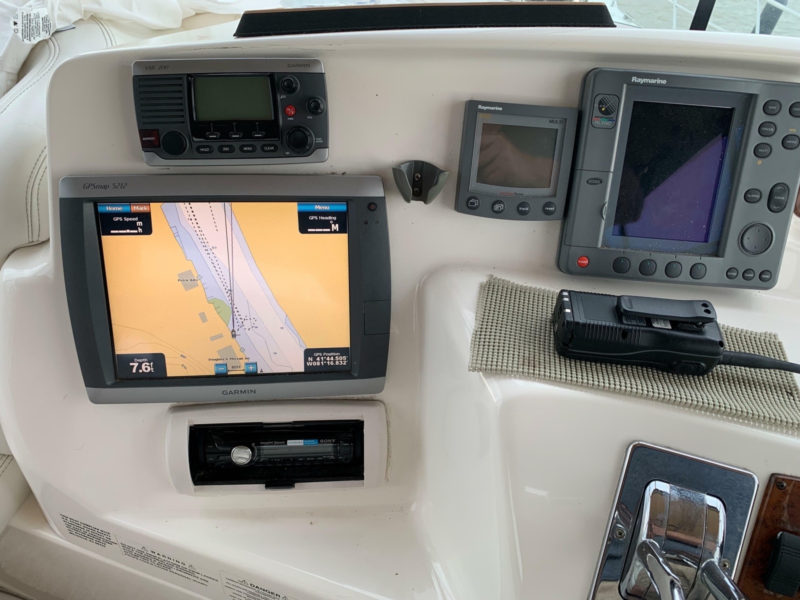 2004 Silverton 410 Sport Bridge