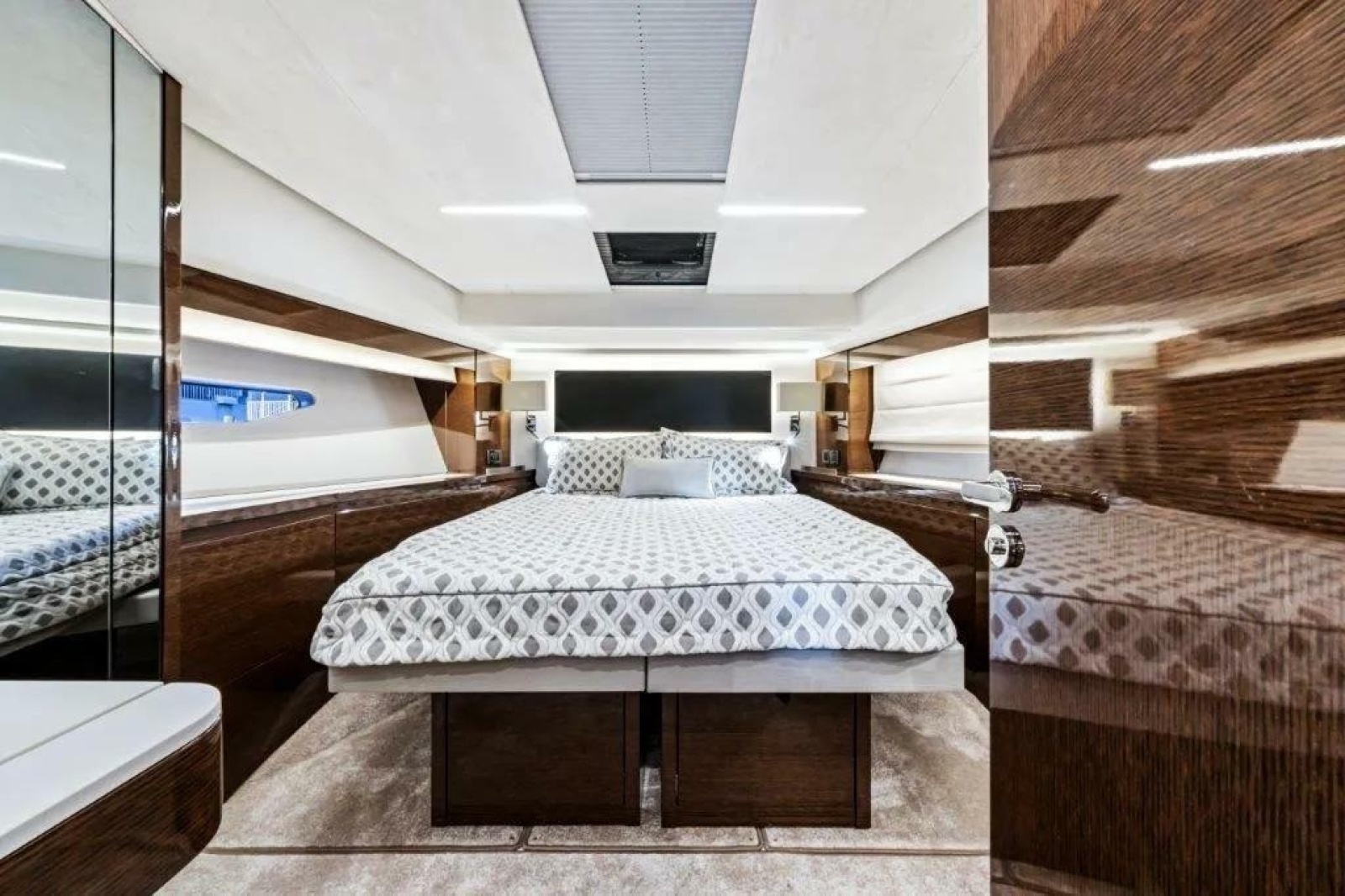59ft Prestige Yacht For Sale