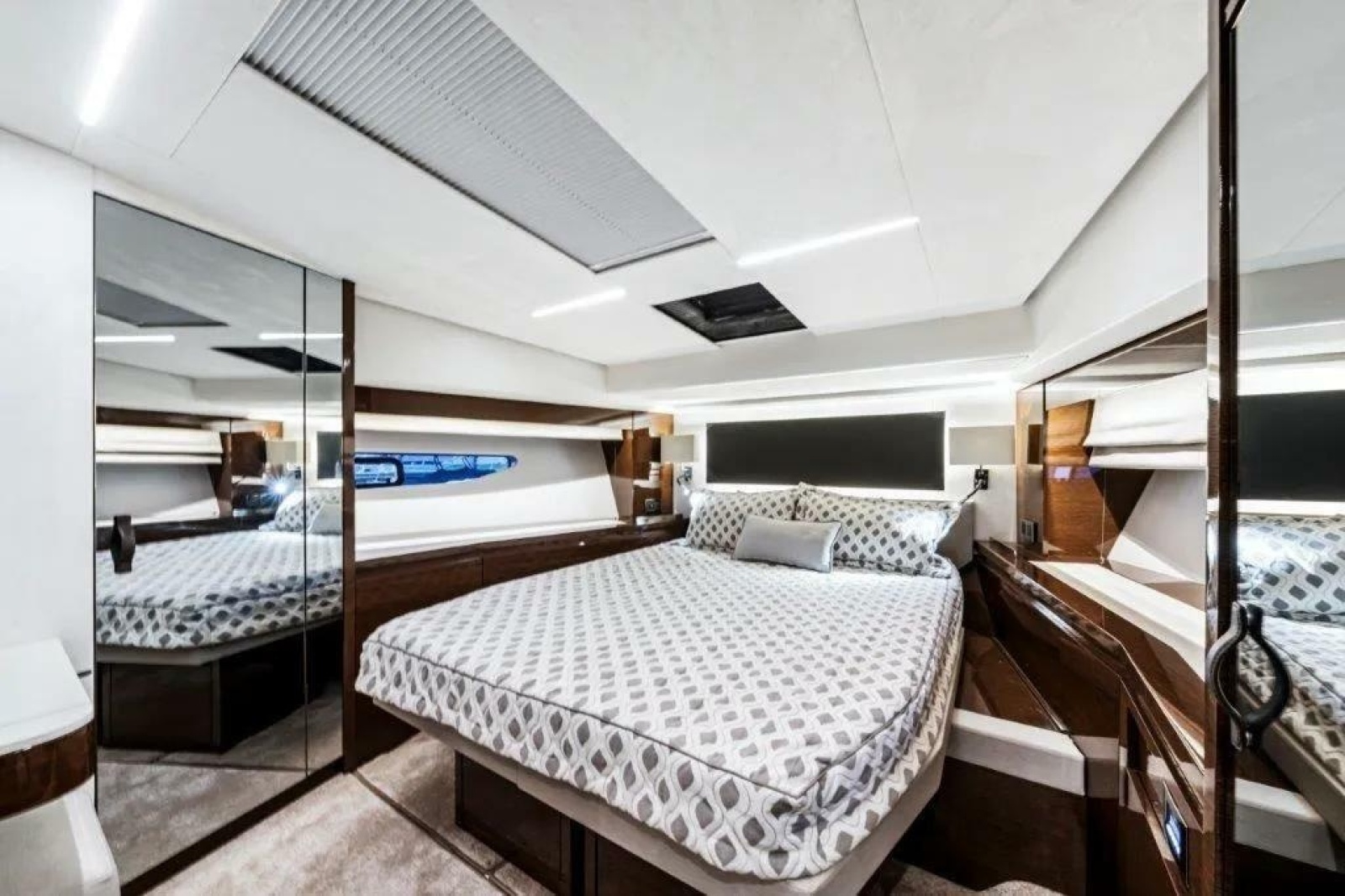 59ft Prestige Yacht For Sale