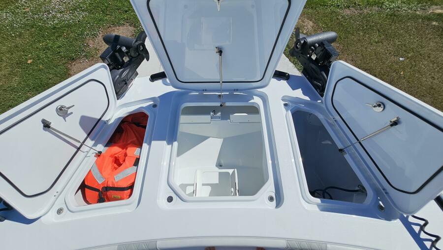 2025 Costa Custom 34SV