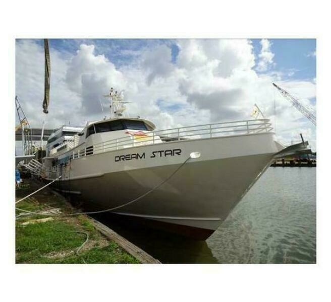 1981 Custom Camcraft / Midship Marine High Speed Passenger Vessel