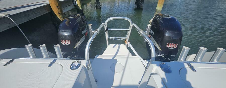 2008 World Cat 320 EC