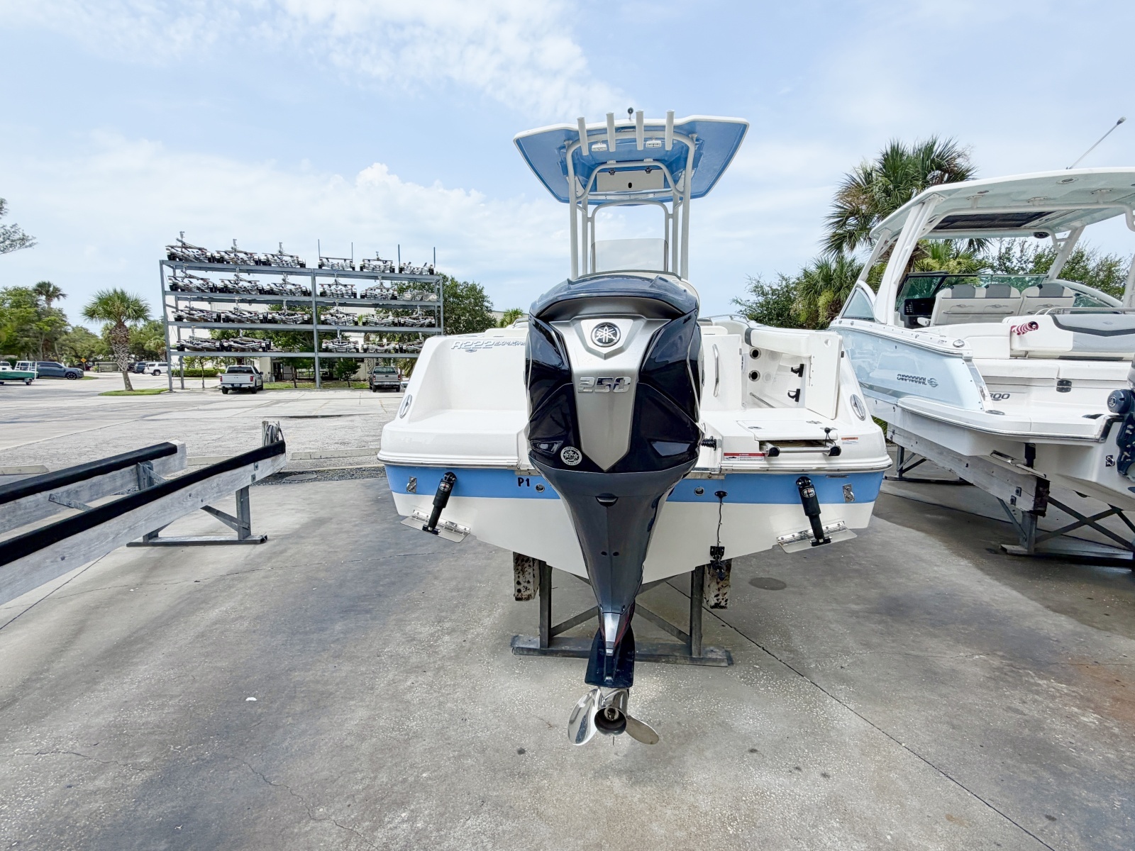 22ft Robalo Yacht For Sale