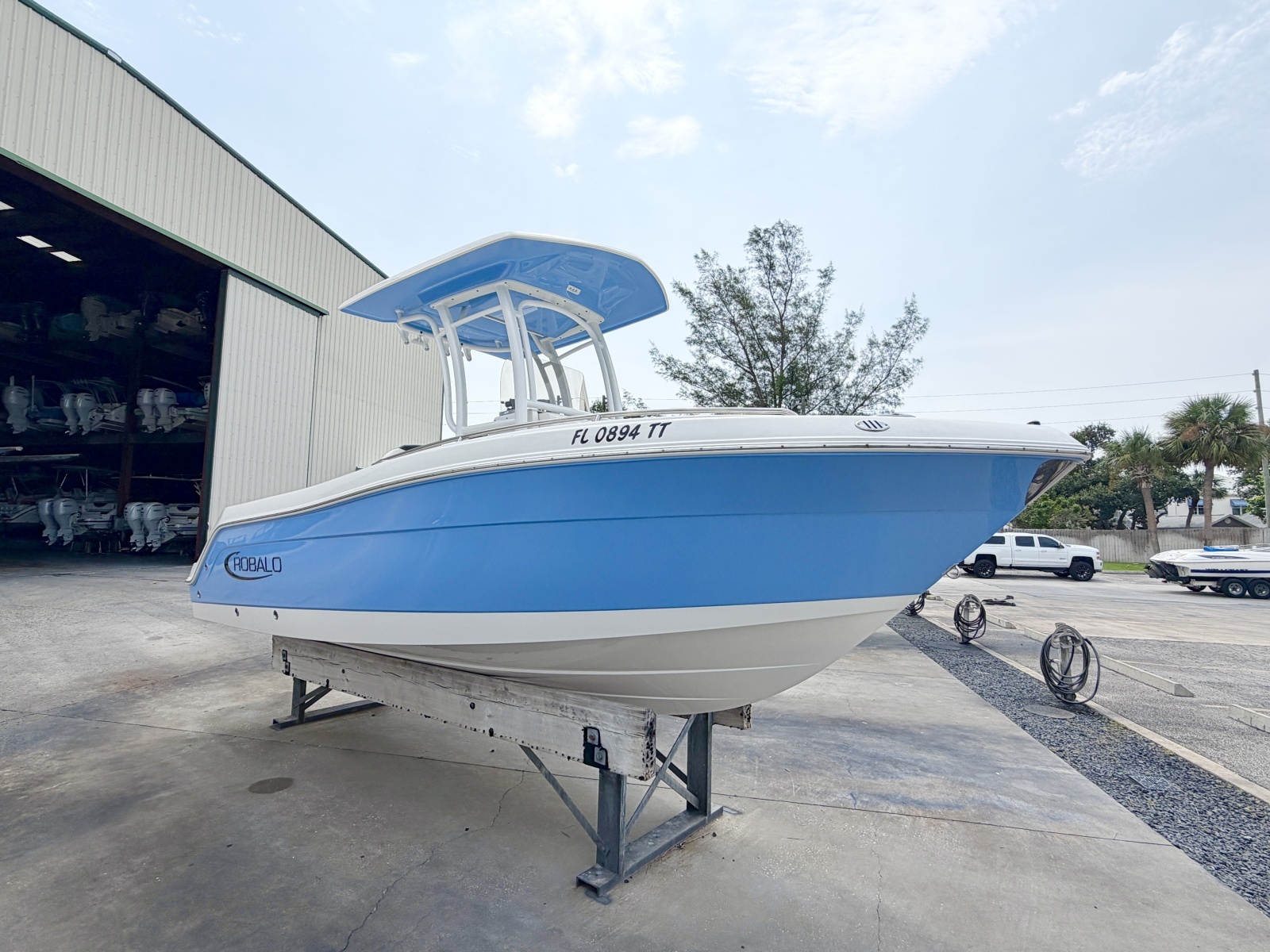 22ft Robalo Yacht For Sale