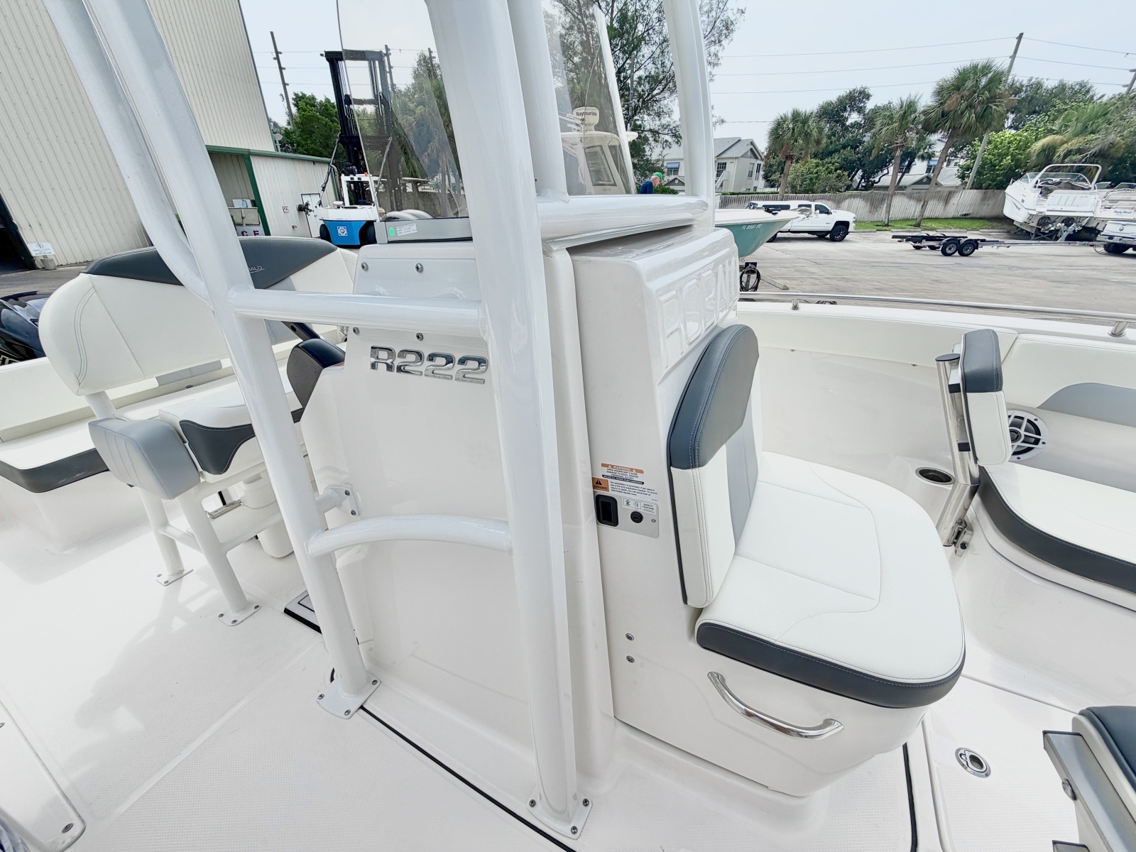 22ft Robalo Yacht For Sale