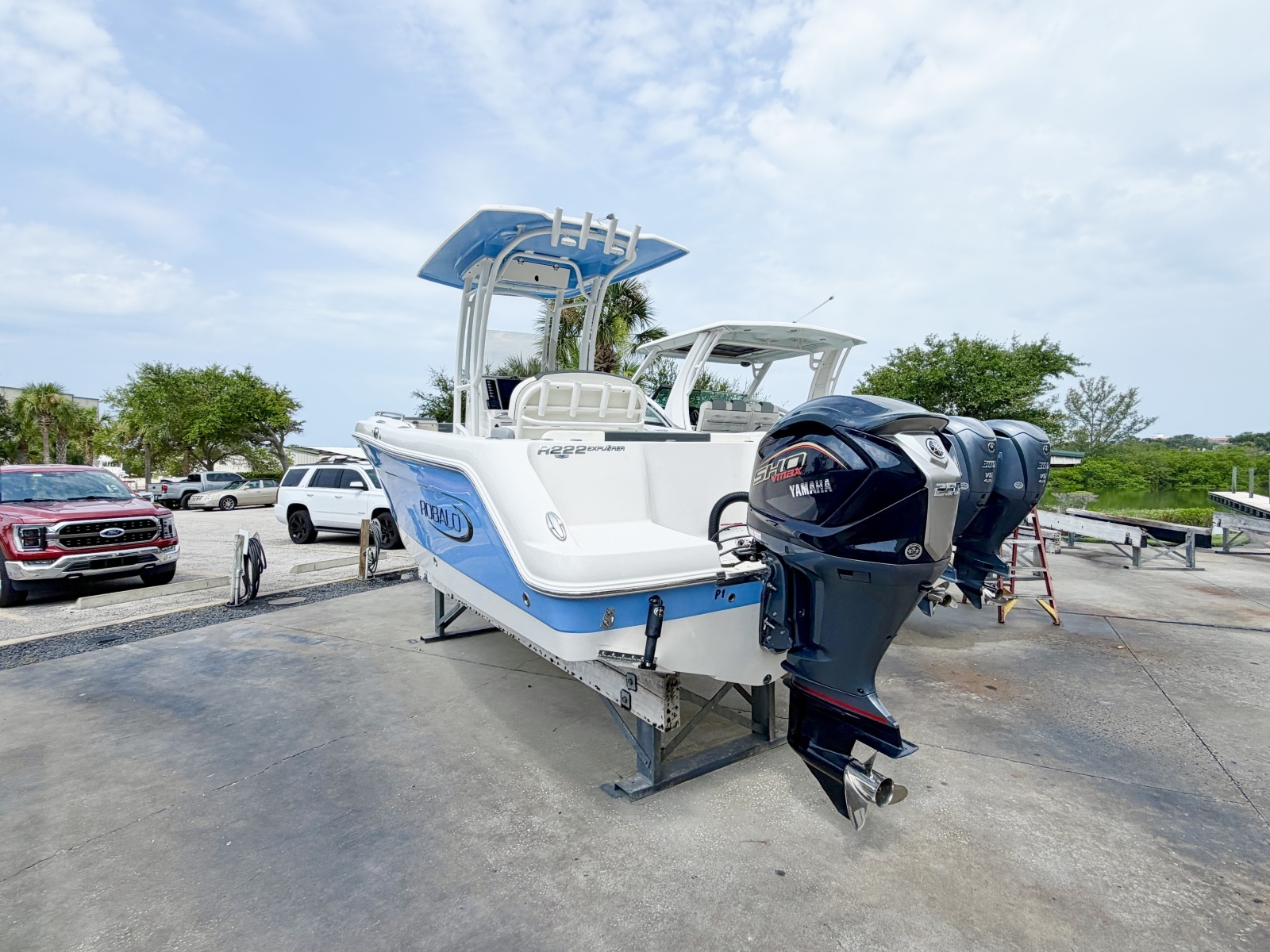 22ft Robalo Yacht For Sale