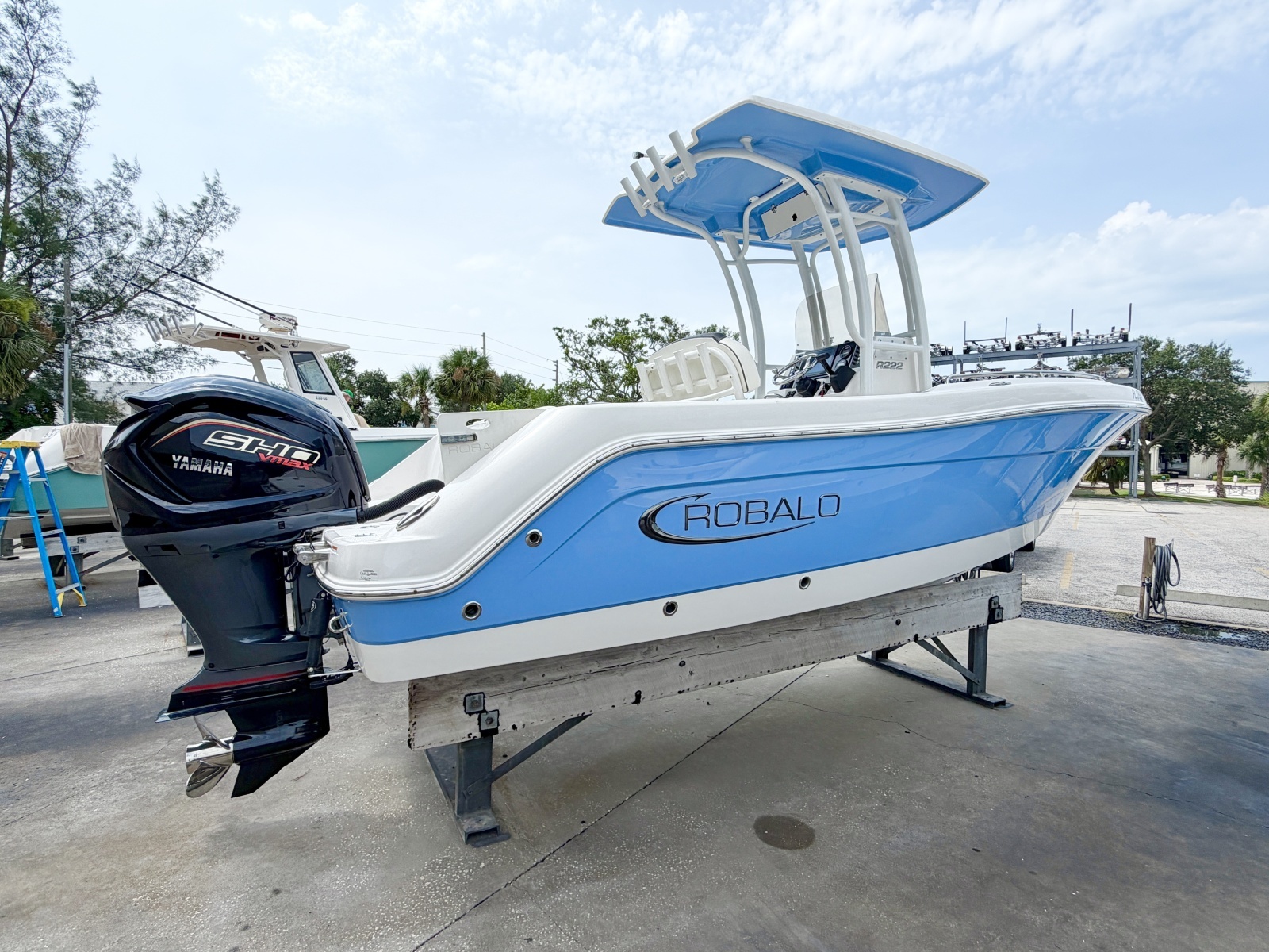 22ft Robalo Yacht For Sale
