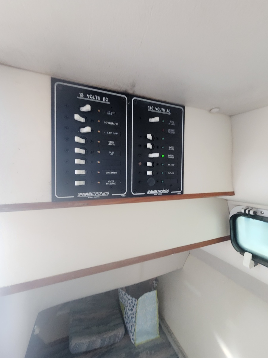 28ft Albin Yacht For Sale