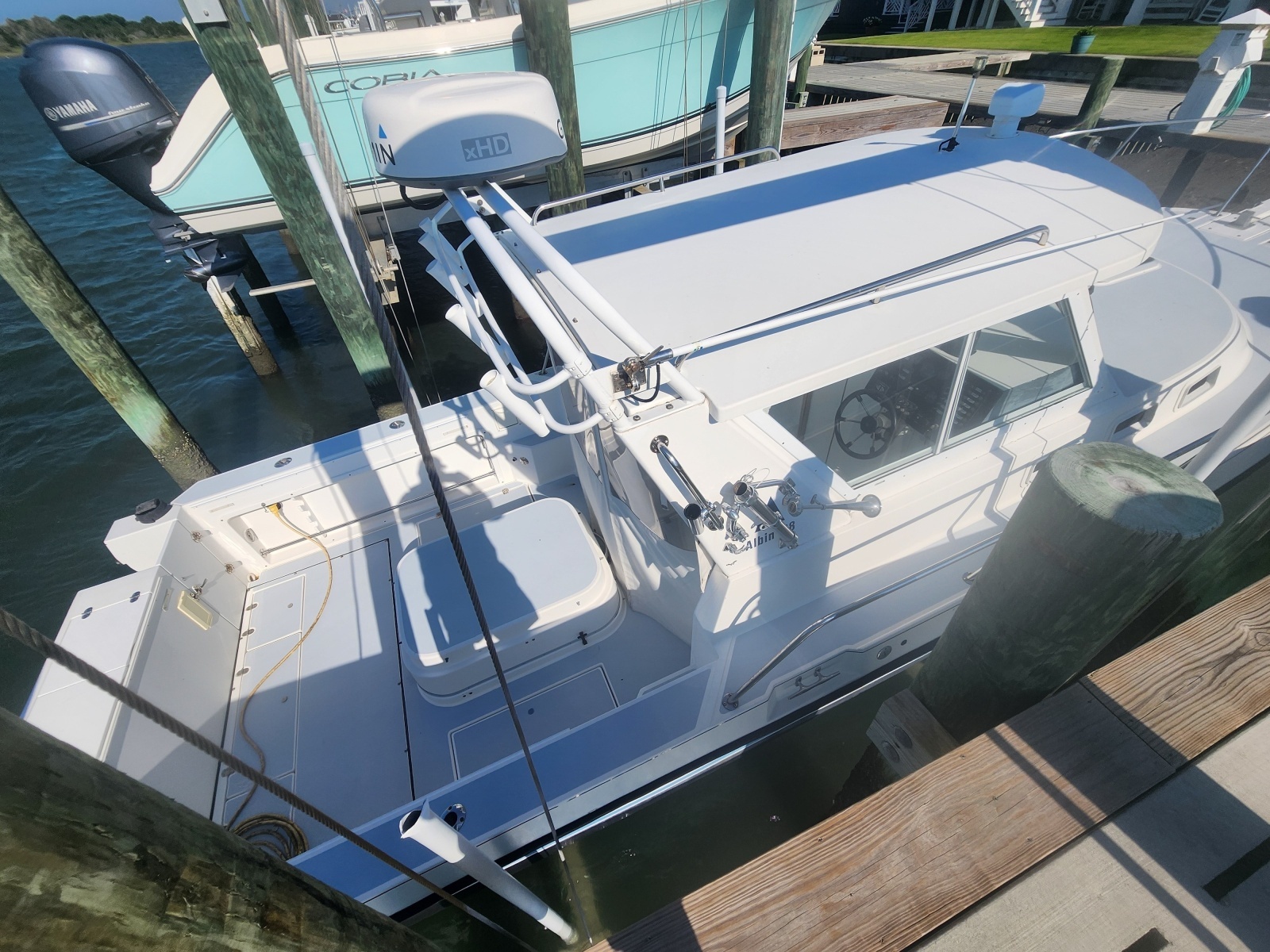 28ft Albin Yacht For Sale