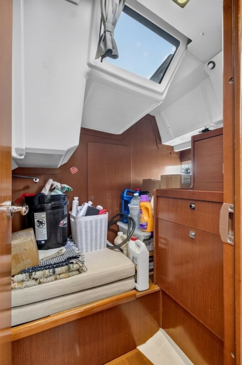 2013 Beneteau Oceanis 45