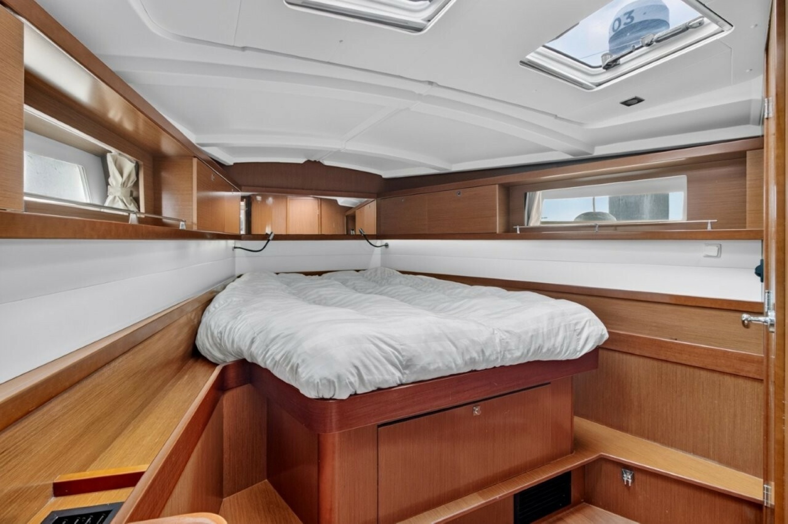2013 Beneteau Oceanis 45