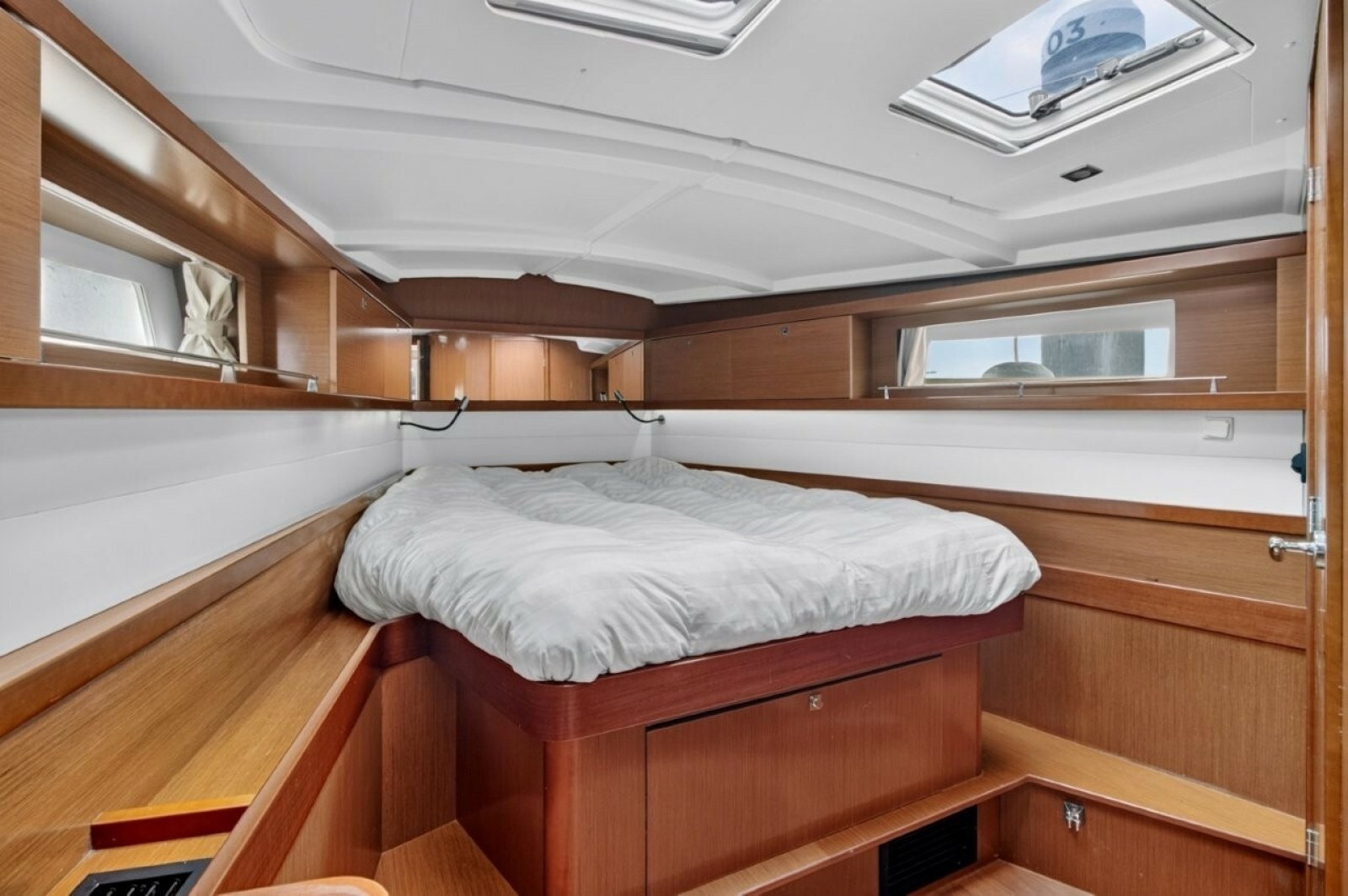 2013 Beneteau Oceanis 45