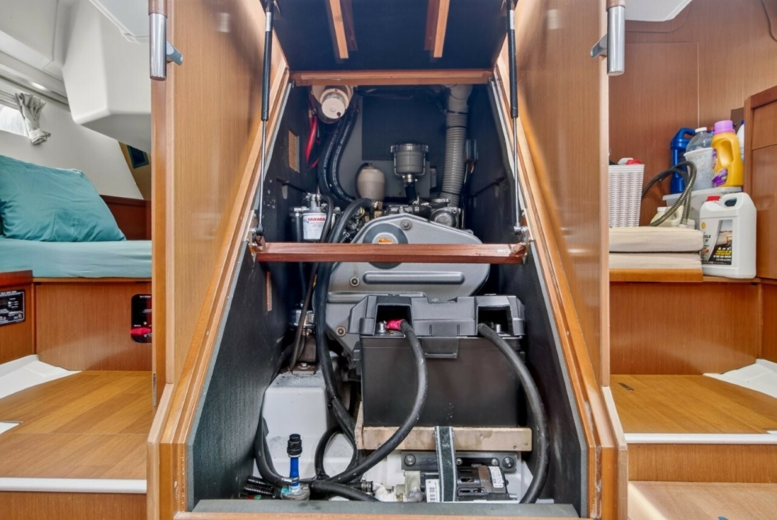 2013 Beneteau Oceanis 45