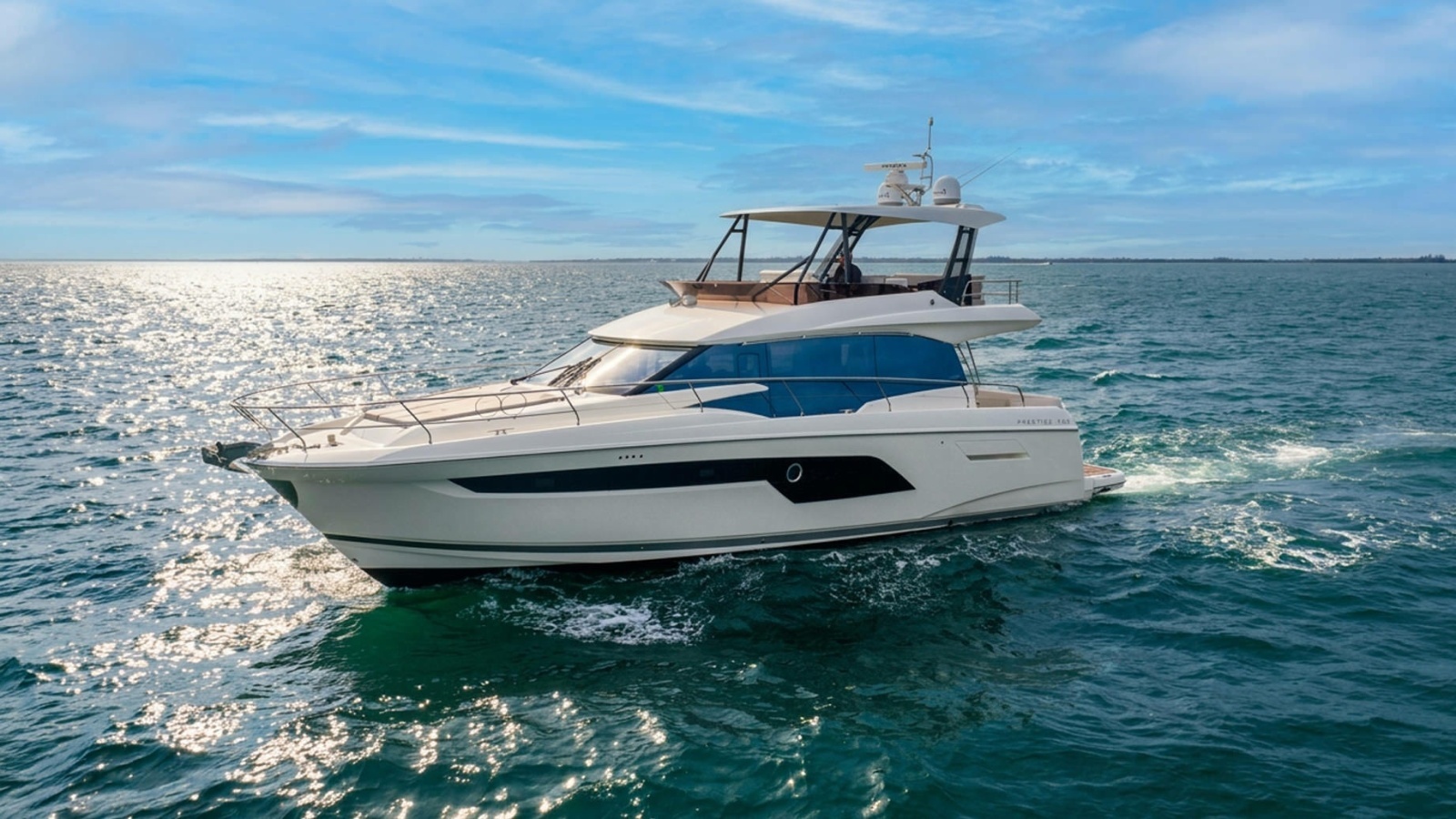 2023 Prestige 520 Fly