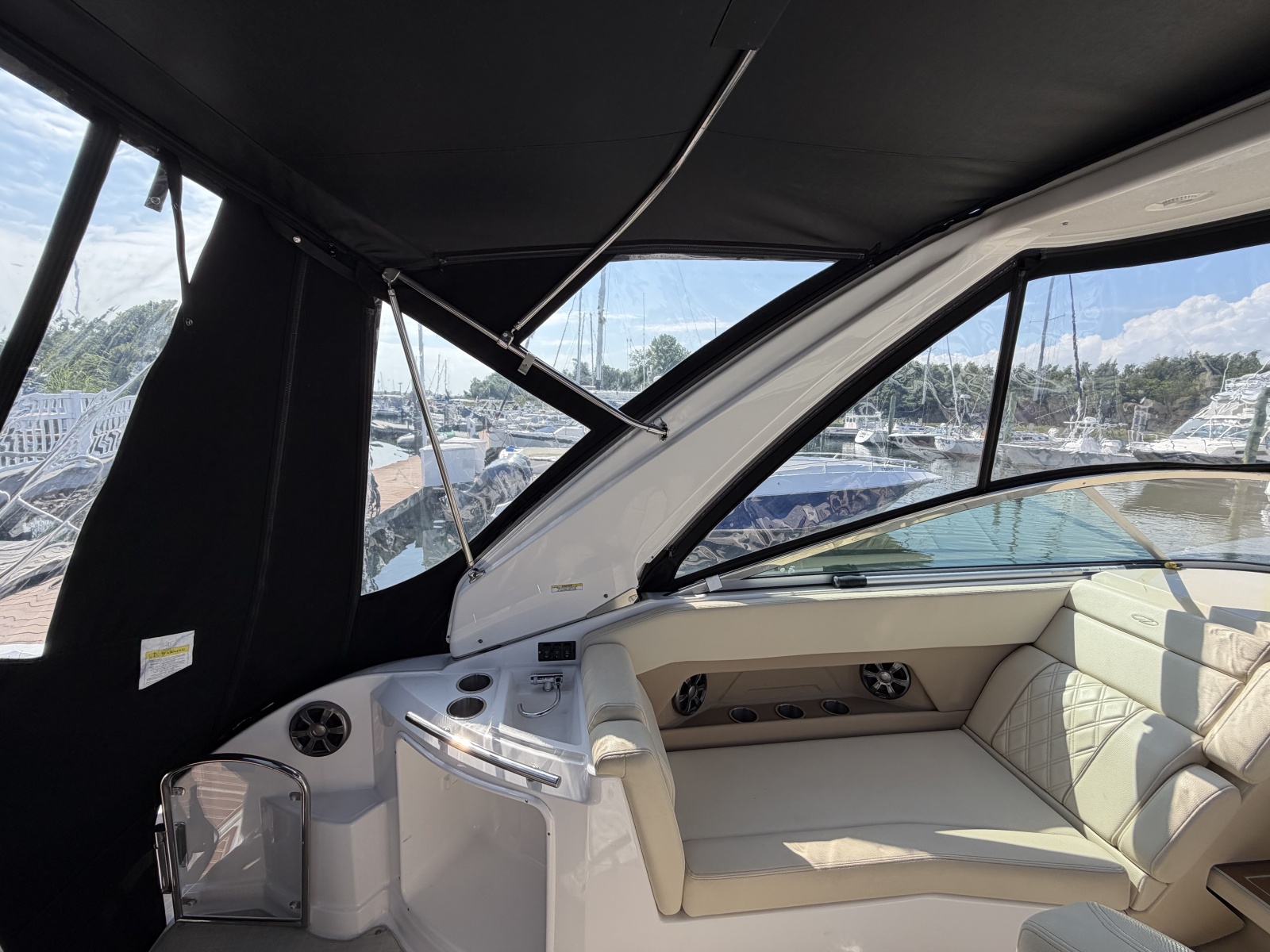 2020 Regal 28 Express