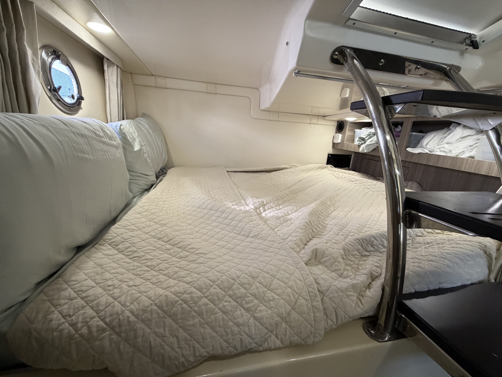 2020 Regal 28 Express