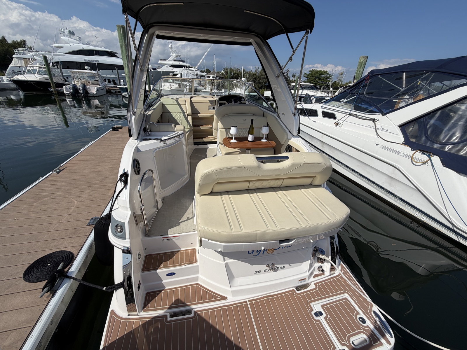 2020 Regal 28 Express