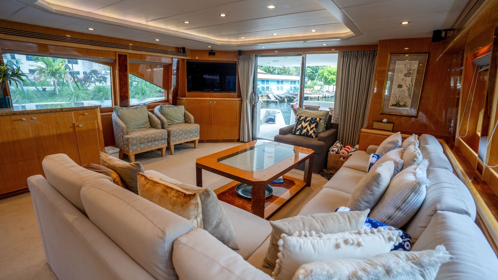 2015 Monte Fino Motor Yacht