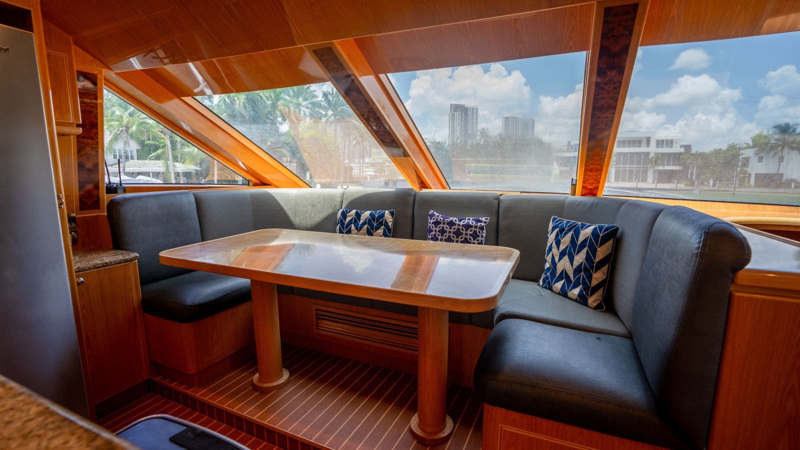 2015 Monte Fino Motor Yacht