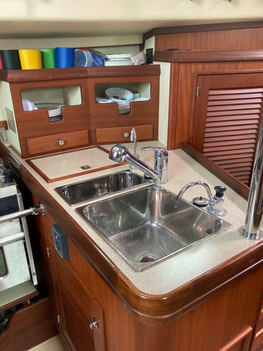 Chimera 37ft Island Packet Yacht For Sale