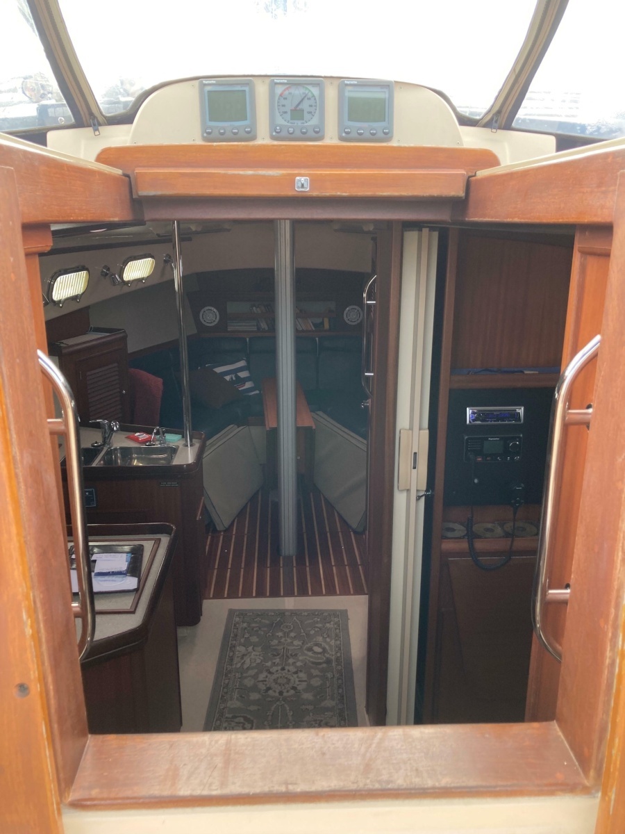 Chimera 37ft Island Packet Yacht For Sale
